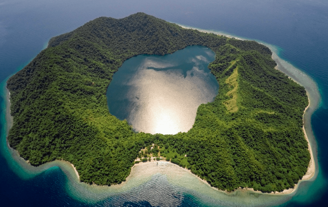 澳洲旅游达人挖掘出更棒境外旅游圣地,称其"新巴厘岛"…_潜水_island