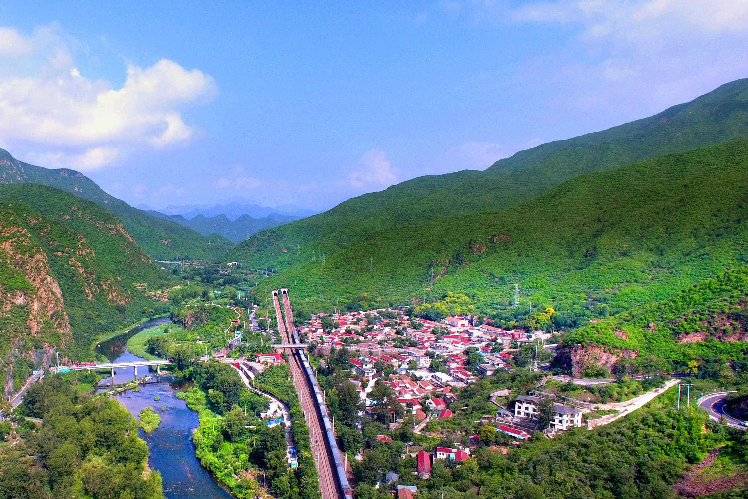 主要包括永定河,大清河,子牙河,漳卫河等7个河流水系40条(个)河湖,总