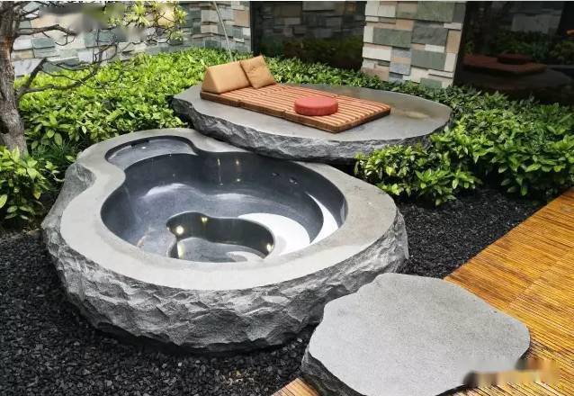 石材温泉泡池的加工过程_工序_苏杭_花草