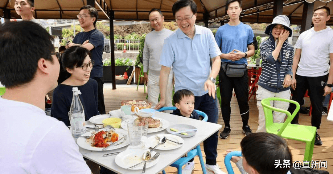 李家超：为市民打造高兴香港丨香港一日