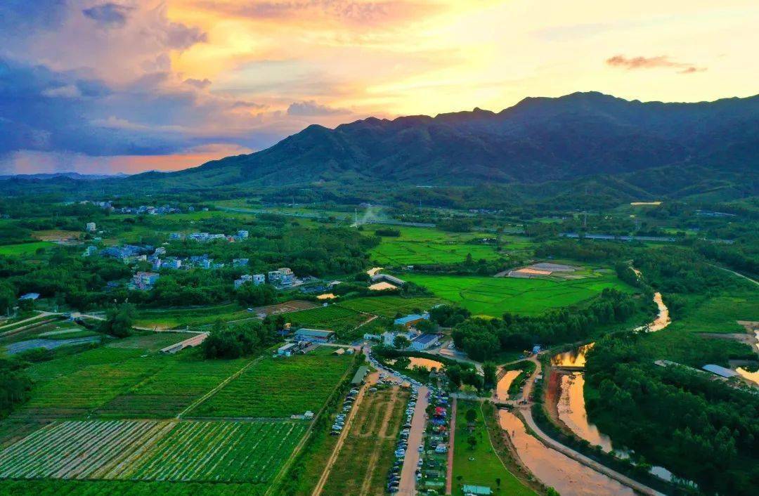 韶关市曲江区枫湾镇瑶盛园农场5.乐昌市狐狸坪客栈6.