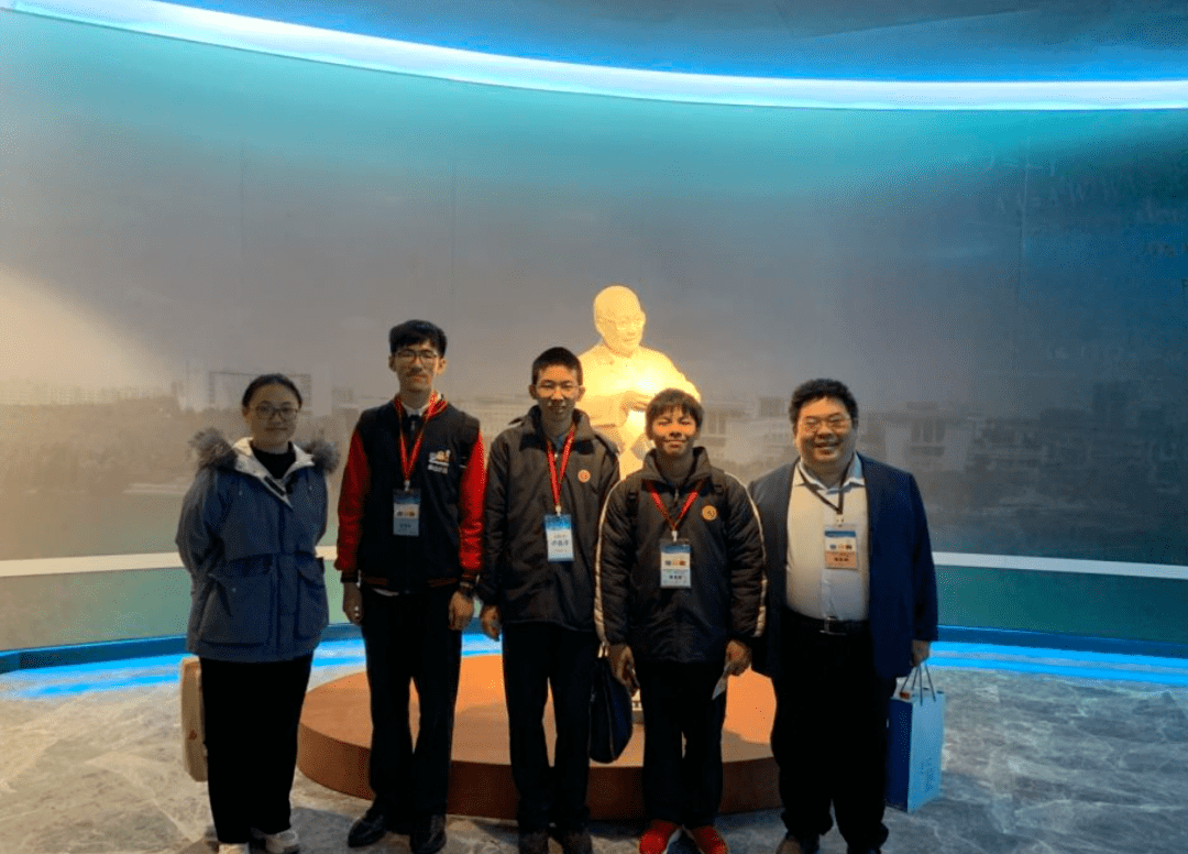 icpc大赛高中参赛队伍风采(上海高中)_教练_竞赛_创新