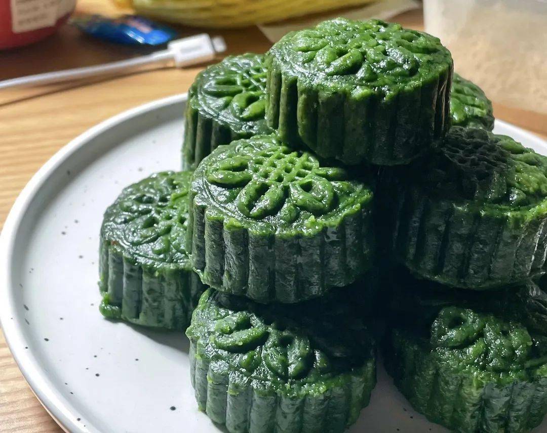 春天艾叶正当时,尝口艾叶斋,软糯清香~_攸县_时候_来源