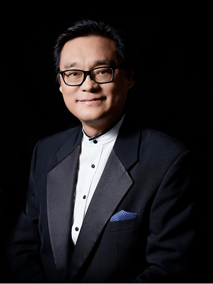 艺术家简介除此之外还将携手青年钢琴家王子月,带来贝多芬《第一钢琴