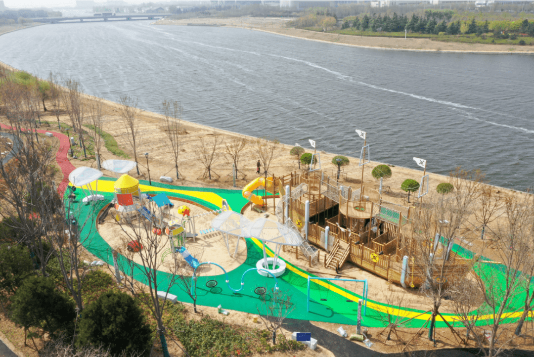 青岛高新区祥茂河公园儿童游乐区陆续开放_乐园_设施_滑梯