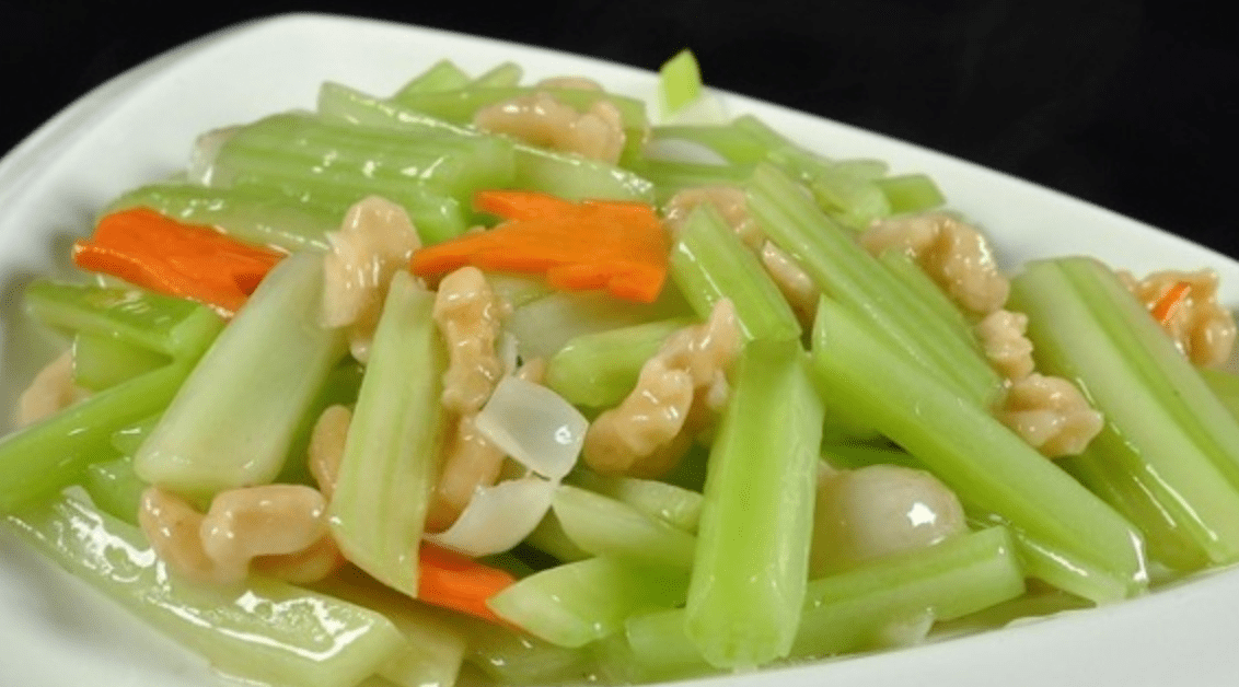 核桃好吃的2种新做法,步骤简单,又香又酥又脆,建议收藏学着做_桃仁