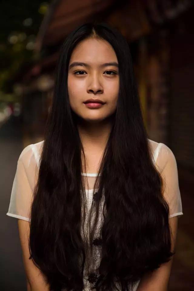 "猎艳"尼泊尔,最动人是那不完美的脸_mihaela_美女_女性