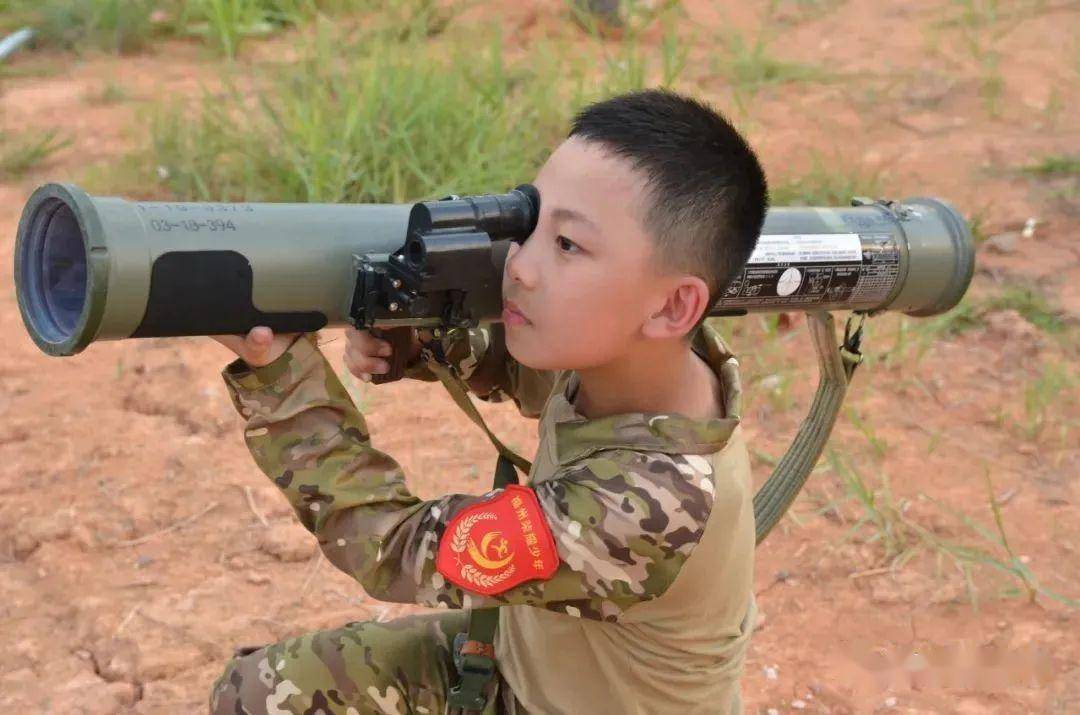 火箭筒体验,真人cs…专业教练教学,24小时配有值班老师!