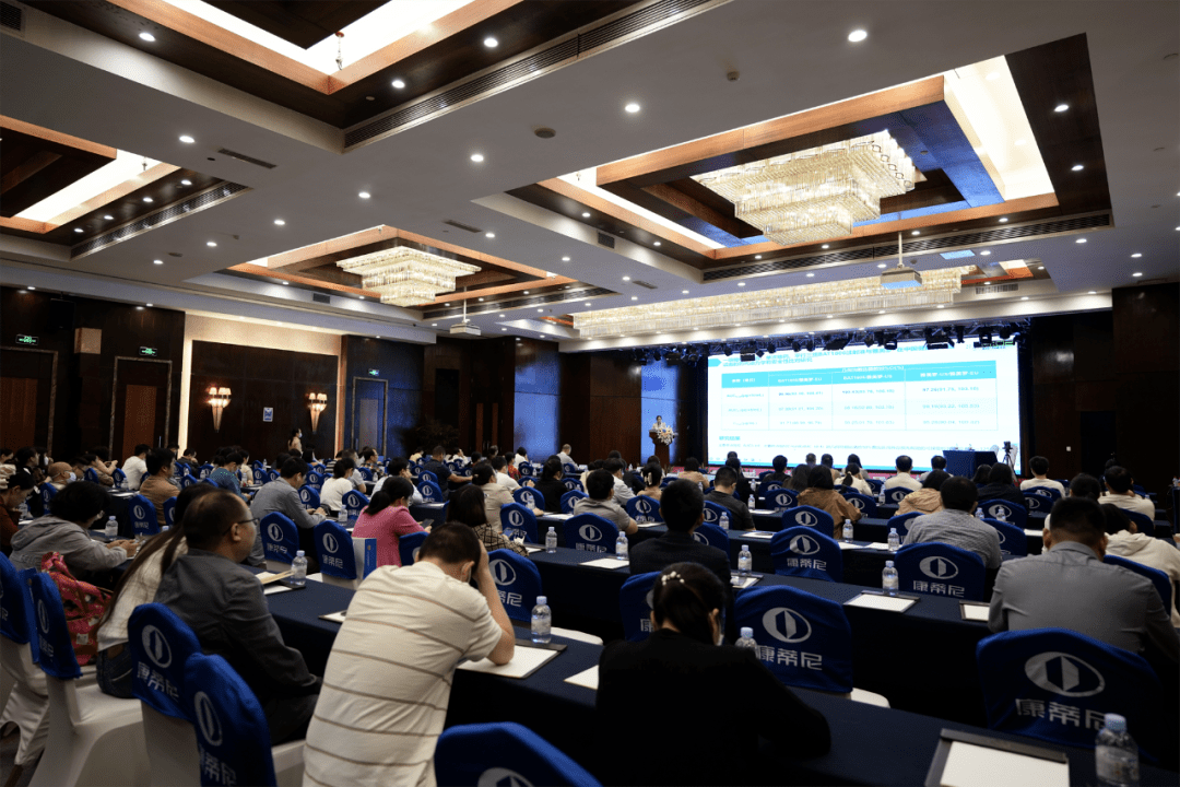 喜讯:雷玲主任医师当选广西医师协会风湿免疫科医师分会第二届主任委员_诊疗_服务_大会
