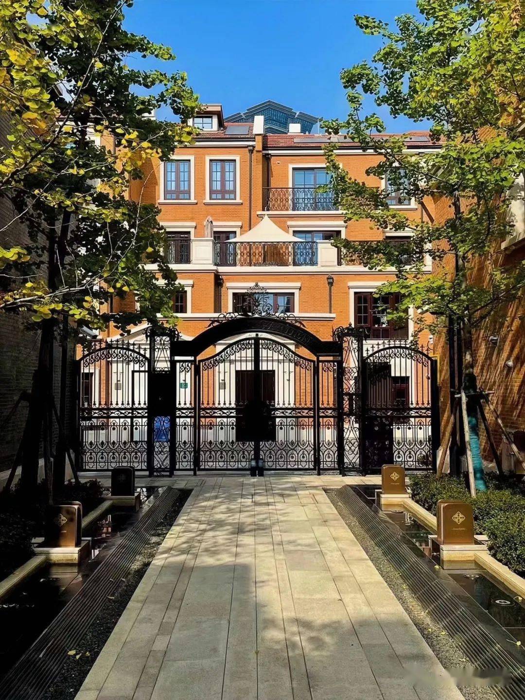 【露香园】543㎡市中心低密度别墅丨拥有上海老弄堂情怀,品一世风情