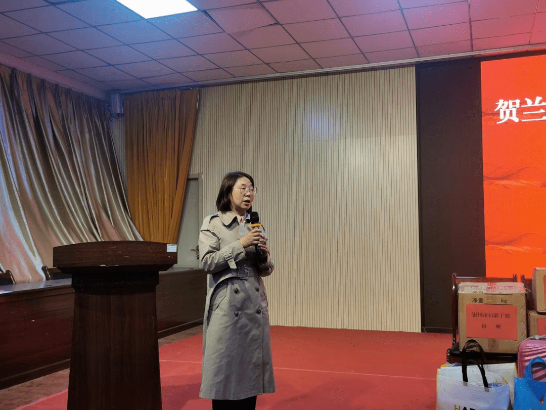 贺兰县商业街里的生动故事