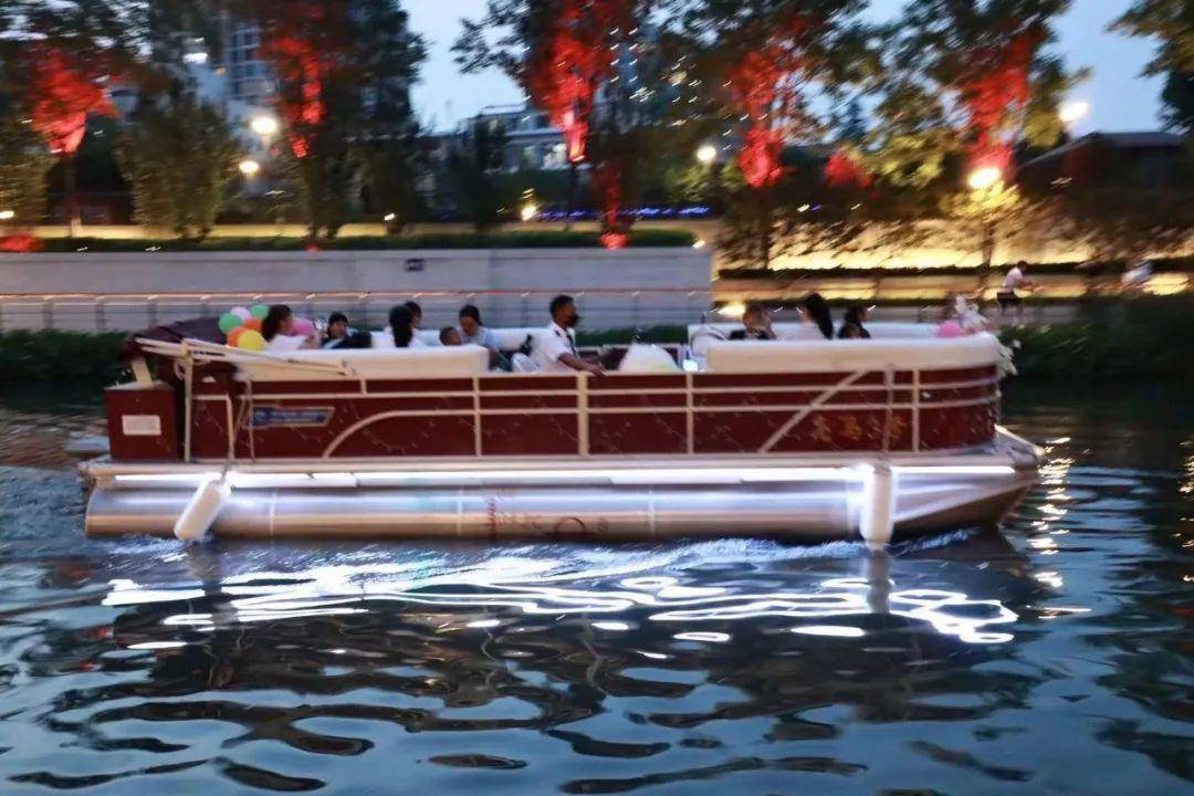 悠游,探秘,春日正是夜游天_北京_艺术_蓝色港湾