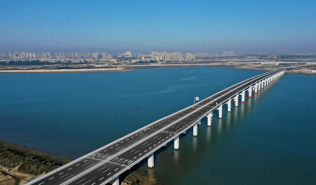 机场片区重要交通项目——溪东路正式通车,从此莲河片区进出大嶝岛的