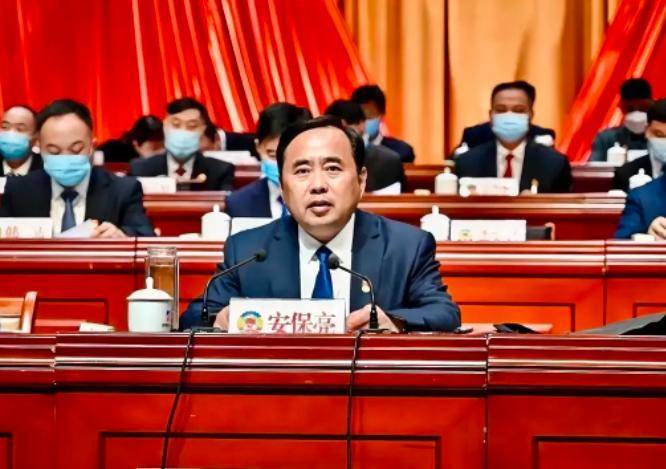 河南省平顶山市副市长安保亮被查,工作32年三分之一时间在校学习_学历