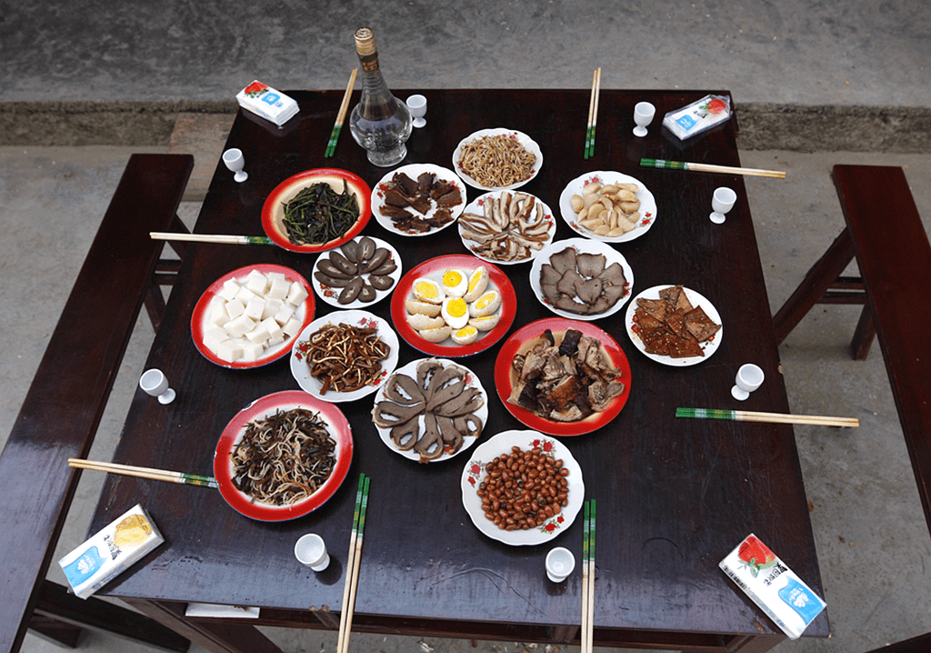 仡山大宴"三幺台"