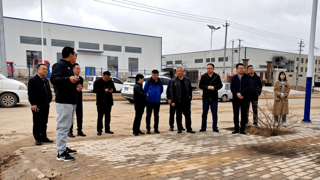 据了解,这5个工业项目是我县近年来重点招商引资项目,其中奇正藏药