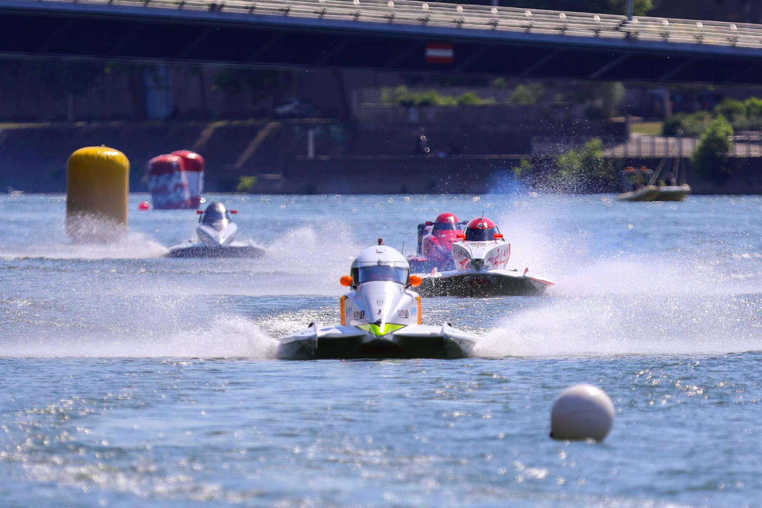 把镜头对准f1摩托艇郑州大奖赛 "速度与激情"摄影大咖摄影大赛即将