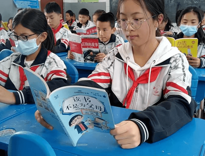 宁蒗县永宁中学开展读书活动宁蒗县战河中学开展读书活动通过此次读书