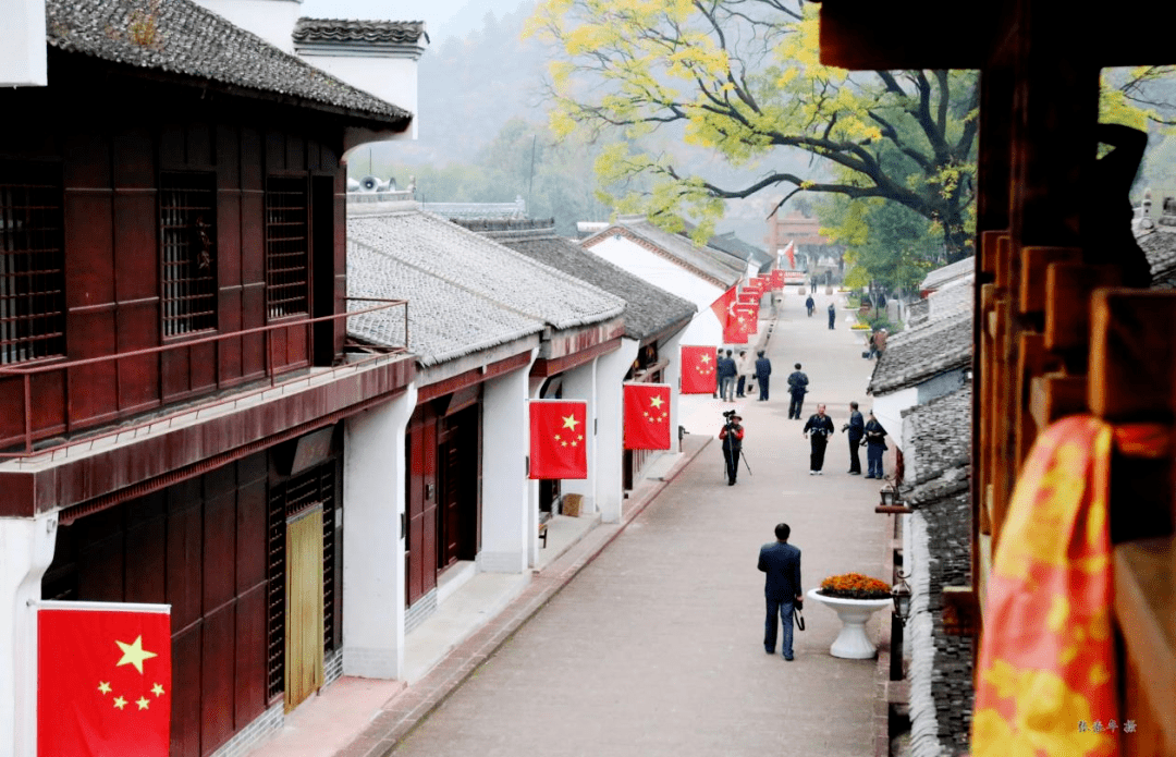 話不多說跟隨小隴一起開啟這段旅程吧~宕昌—哈達鋪紅軍長征紀念館