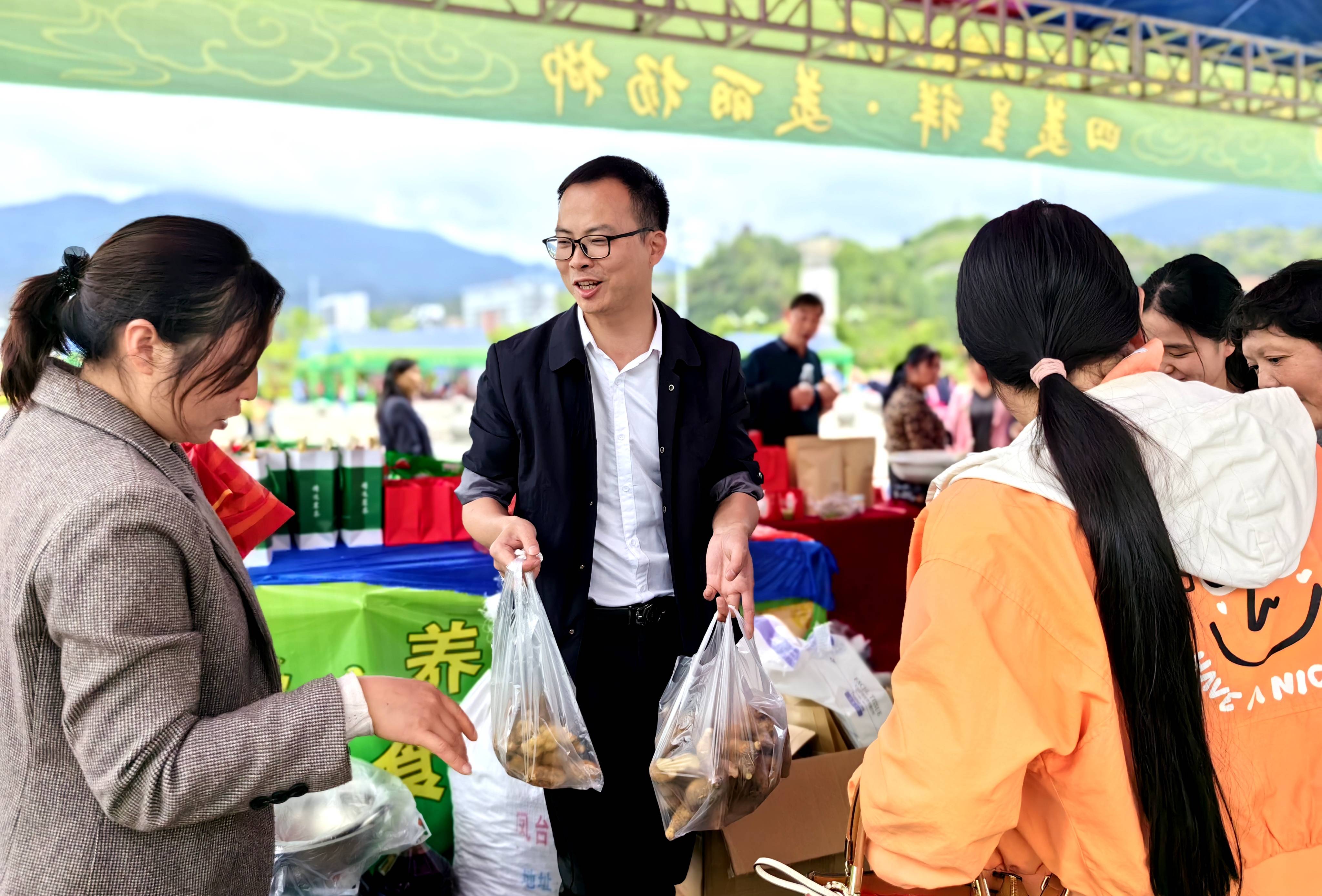 印江县杨柳镇杨柳中学图片