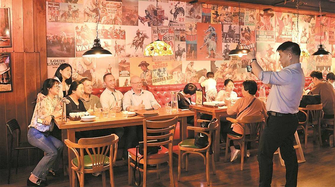 酒吧经济” 琶洲商圈