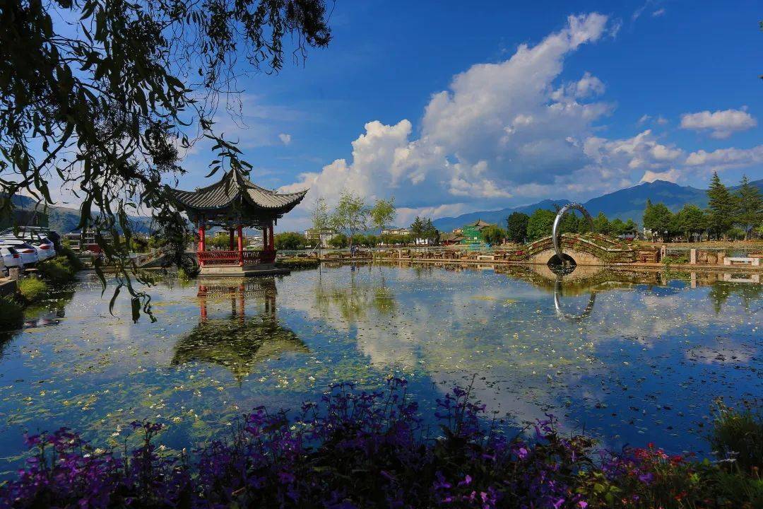 五一游鹤庆 | 高原水乡一日游_新华村_水磨坊_草海