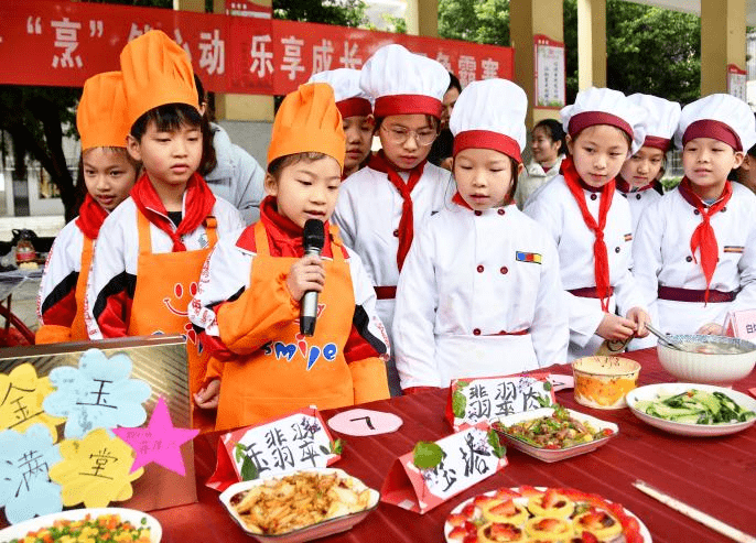 莲藕种子（莲藕种子直接扔池塘能发芽吗） 第11张