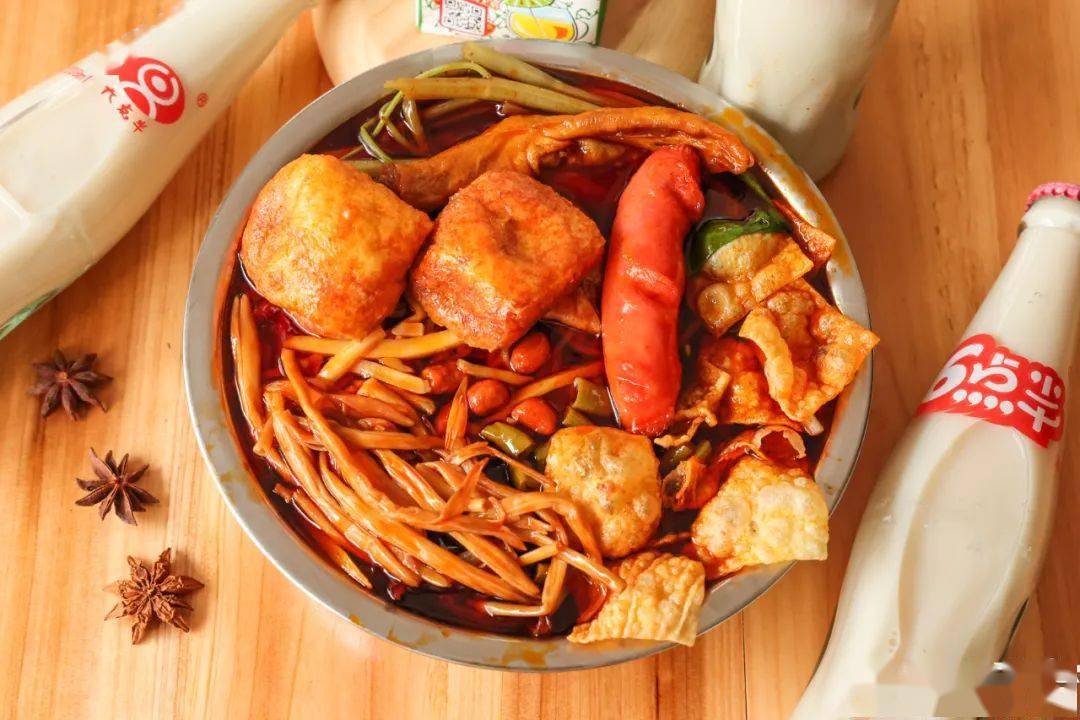 快来嗦一碗地道的柳州螺蛳粉!_汤底_福利_滋味