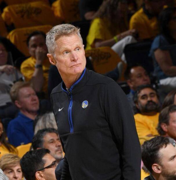 科尔谈布登下课:极为出色的教练,所有球队期待过高但只有一支夺冠