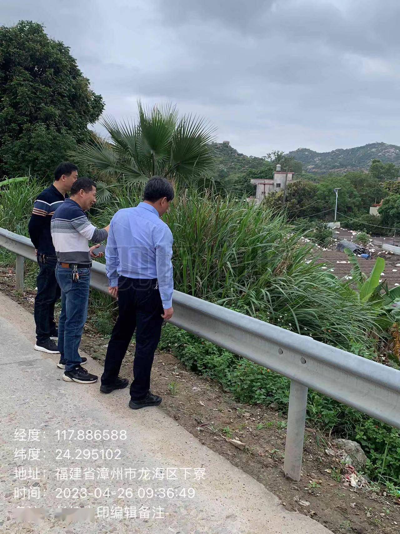 龙海区副区长陈跃洋带队到白水镇郊边村调研畜禽养殖和水产养殖_部门