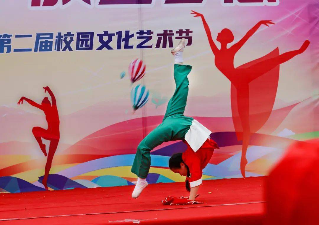 含山三中校园艺术节师生同台,精彩纷呈!_青春_向祖国_仪式