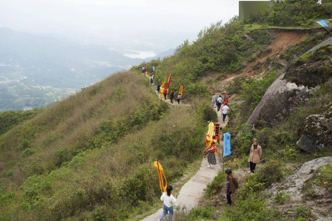 在扶苍山,亲眼目睹一场神秘而又古老的民间祭祀仪式._桂阳_伏羲_女娲