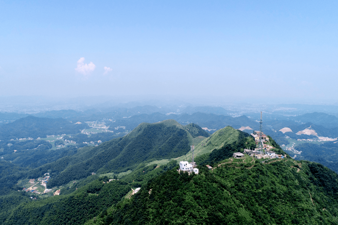 益阳赫山区委书记图片