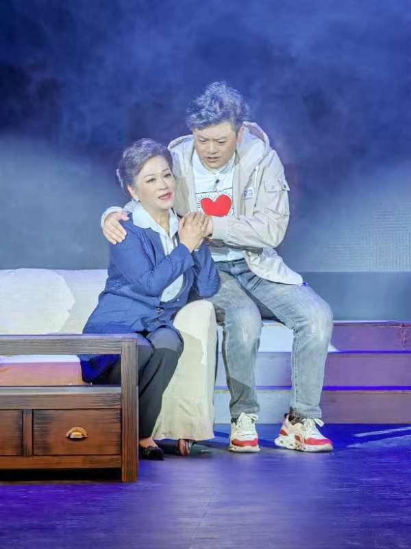 文慧沪剧团《断线风筝》为纪念沪剧泰斗王盘声诞辰100周年而复排.