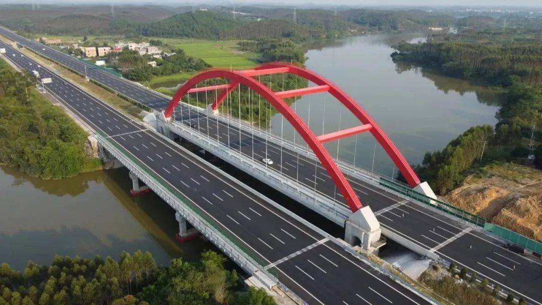 广西新发展交通集团有限公司钦北改扩建工程大风江大桥榜上有名