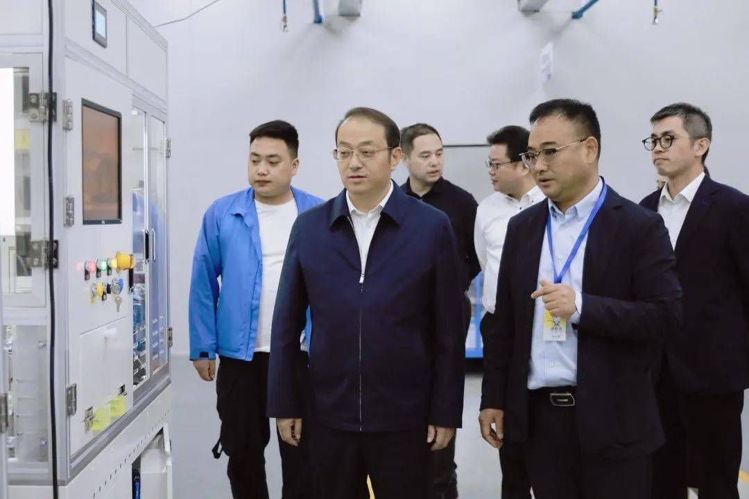 顾晓东走访调研重点企业_发展_生产_智能