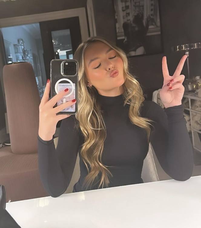 杰拉德二女儿17岁生日快乐三个女儿绝顶漂亮09_莱西_母亲_孩子