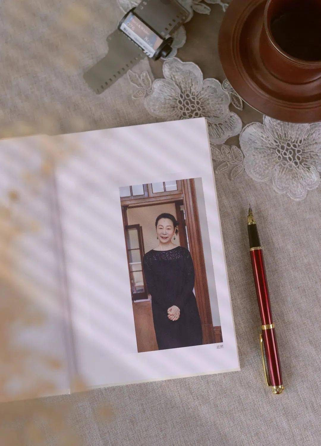 奚美娟《独坐》新书来了独坐的时候自我开始重塑