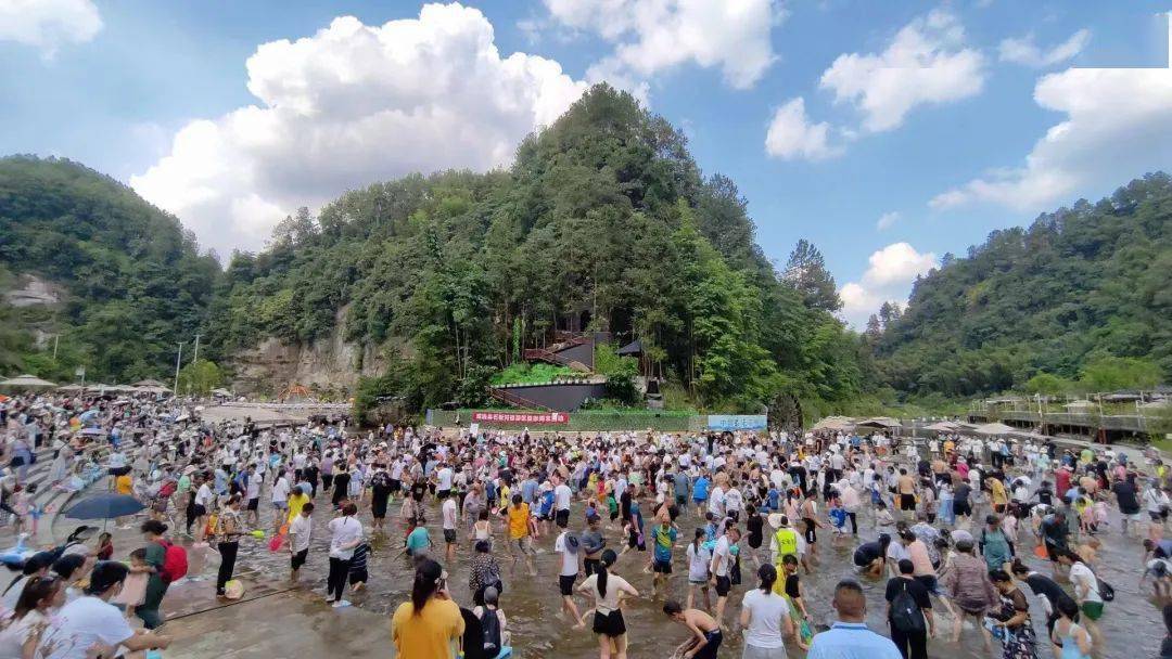 威远石板河2023年旺铺招租啦!_威远县_旅游区_租金