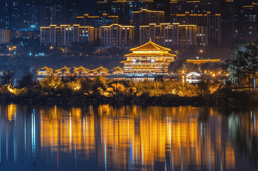 曲江池遗址公园夜景图片