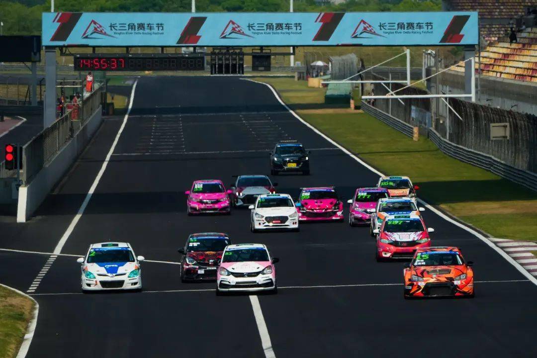 ctcc运动杯-长三角赛车节再战一轮 delta车队后发制胜_车组_全场_刘超