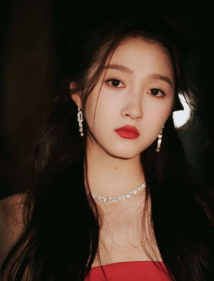 关晓彤播剧?陈鑫海cp?_作品