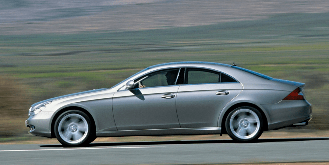 280,cls 300,cls 350等,以及搭载v8发动机的cls 500,cls 550等,另外