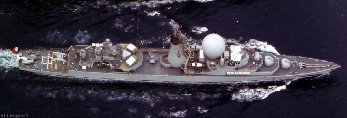 絮弗伦级驱逐舰:法国海军的现代化防空力量先驱_导弹系统_舒卡_北约