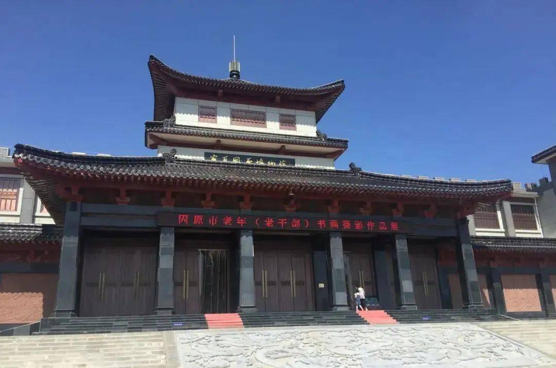 红二方面军总指挥部及二军团与一军团二师万余人在将台堡胜利会师