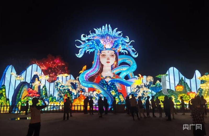 甘肃兰州河口古镇"黄河灯展"亮灯_甘肃省_产业_集团