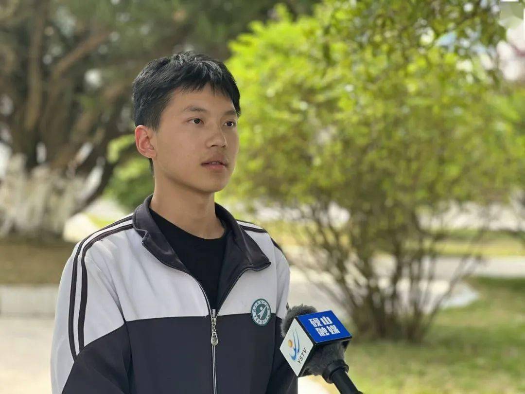 高考倒计时,砚山县高三学子全力备战迎高考_进行_第一中学_备考