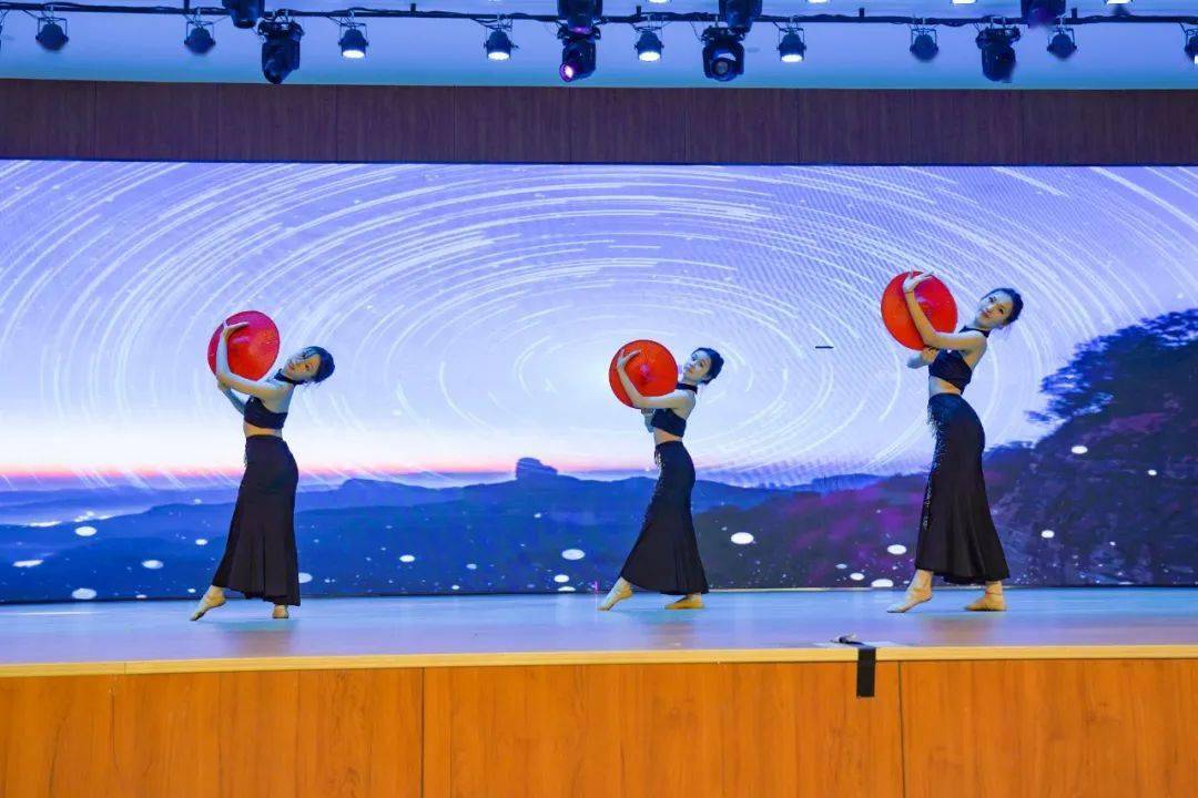 【炫彩青春·艺韵飞扬】河源市龙川宏图学校举行2023年校园文化艺术节