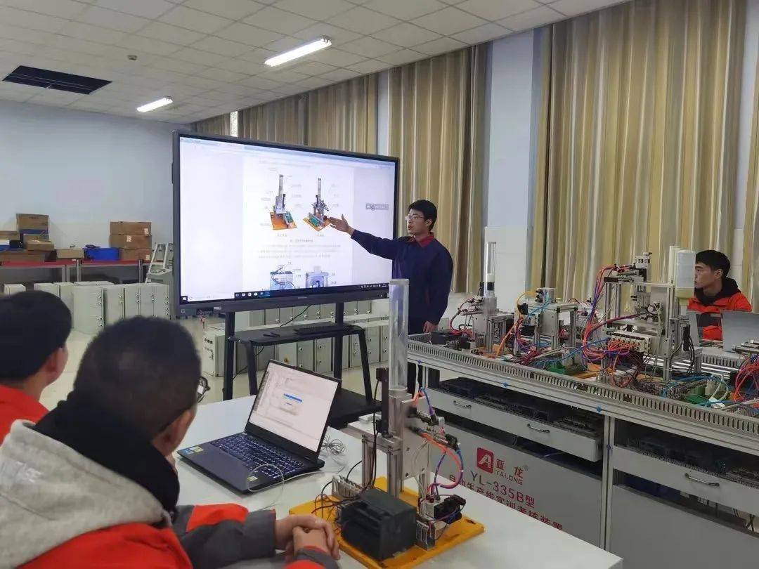 一名职教生的"逆袭"之路——记临沂职业学院青年教师曹云航 | 职教