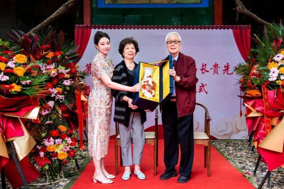 尚门映桃李 师承长清音 著名京剧月琴演奏家尚长贵先生收徒李潇祎拜师